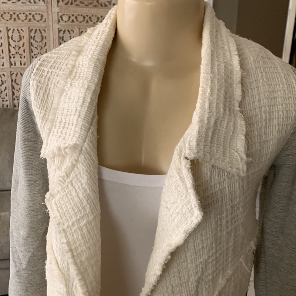 Beautiful Dolan jacket - Picture 2 of 12